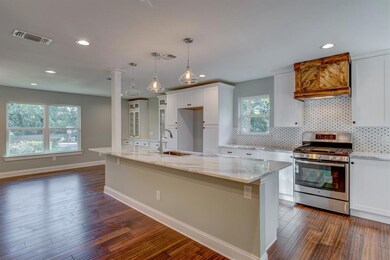 314 W 6th St, Weatherford, TX 76086 - photo 2