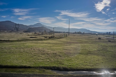 7314 Kershaw Rd, Central Point, OR 97502 - photo 4