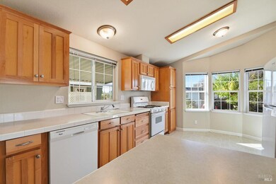 121 Coronado Cir, Santa Rosa, CA 95409 - photo 7