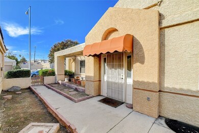 352 Mill Hollow Rd, Las Vegas, NV 89107 - photo 5