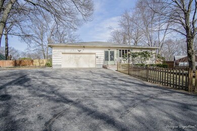 17 Pilgrim Rd, Lawrence, MA 01843 - photo 2