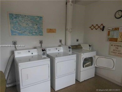 348 S Federal Hwy unit 24, Dania, FL 33004 - photo 5