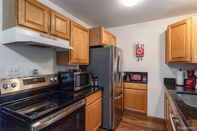 4245 Bunker Ave, West Bloomfield, MI 48323 - photo 7