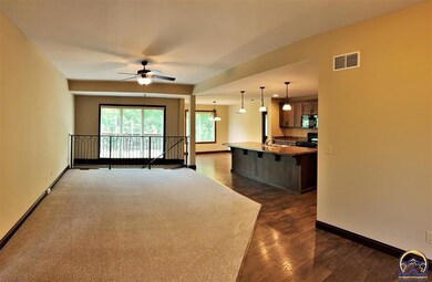 6032 SW 44th St, Topeka, KS 66610 - photo 3