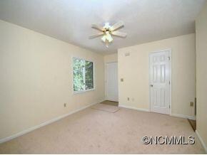 3 Huff N Puff Ln, Hendersonville, NC 28792 - photo 5