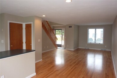 Open Light and Bright~Beautiful Hardwoods Complime
