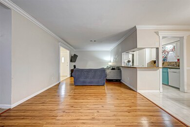 1121 Miles St, Rosenberg, TX 77471 - photo 4