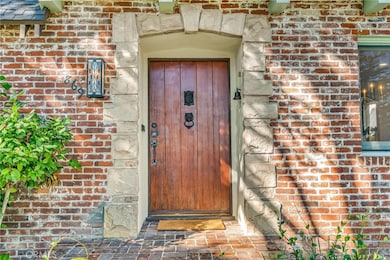 869 Cumberland Rd, Glendale, CA 91202 - photo 3