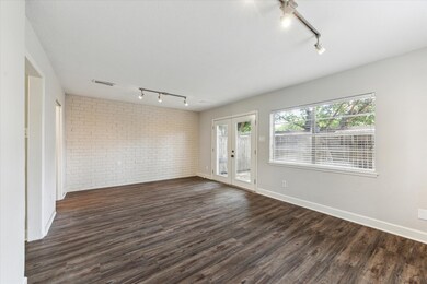 1107 Country Place Dr, Houston, TX 77079 - photo 7