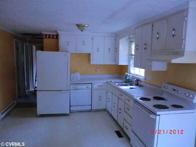 1807 Lansing Rd, Petersburg, VA 23805 - photo 3