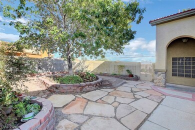 Large, private courtyard/garden entry.