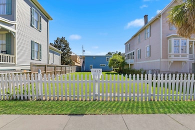 1415 Ball St, Galveston, TX 77550 - photo 4