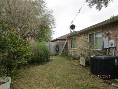 1334 Northville St, Houston, TX 77038 - photo 2