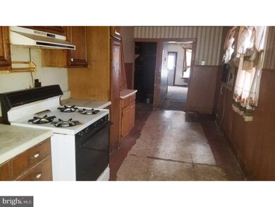 1144 Mulberry St, Reading, PA 19604 - photo 3