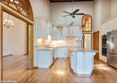 1551 Edgewood Rd, Lake Forest, IL 60045 - photo 5