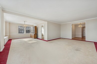 Edgewater Beach Apartments unit 602, Chicago, IL 60640 - photo 5