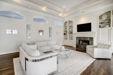 2502 Mandell St, Houston, TX 77006 - photo 4