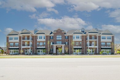 1200 Gathering Park Cir unit 301, Cary, NC 27519 - photo 2