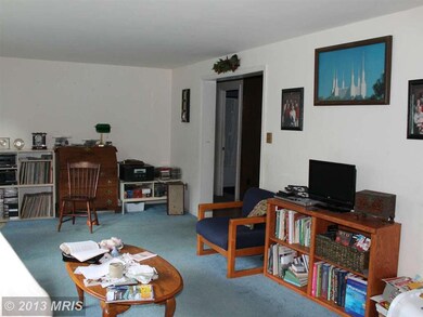 399 Timber Ln, Harpers Ferry, WV 25425 - photo 5