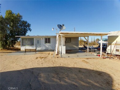 62753 Desert Trail Dr, Joshua Tree, CA 92252 - photo 3
