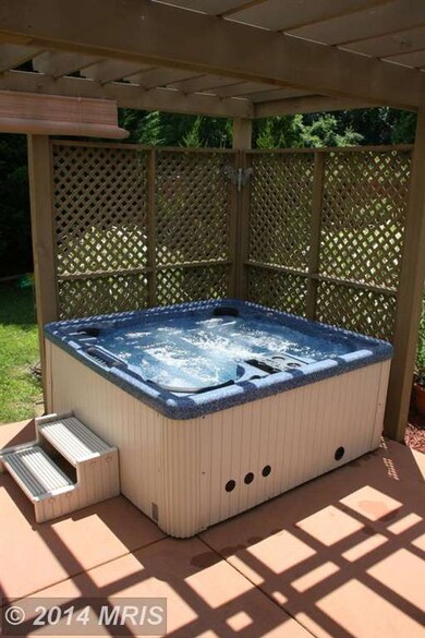 9242 Blue Sky Ct, Owings, MD 20736 - photo 7