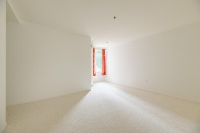 Bay Square unit 201, Cambridge, MA 02139 - photo 4