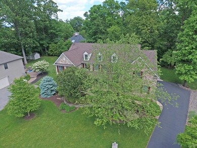 275 Sylvia Ln, Allentown, PA 18104 - photo 4