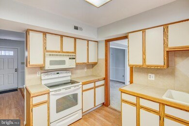 30 Woodstream Dr, Atco, NJ 08004 - photo 6