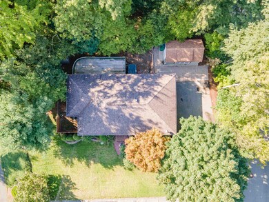 8 Jolori Ln, Nashua, NH 03062 - photo 2