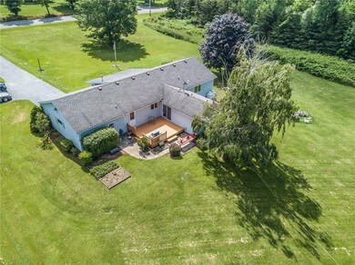 4405 Downs Rd.1734 sq ft RANCH on over 1 acre w/ D