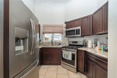 13981 Elmwood Ct, Moreno Valley, CA 92553 - photo 4