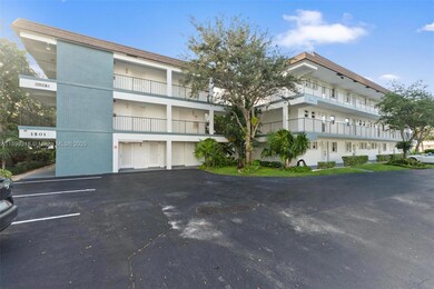Gardens by the Sea unit 318, Pompano Beach, FL 33062 - photo 2