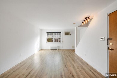 25 Hastings Ave unit B, Rutherford, NJ 07070 - photo 3