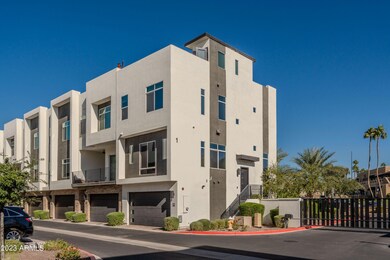 1717 E Morten Ave unit 6, Phoenix, AZ 85020 - photo 2