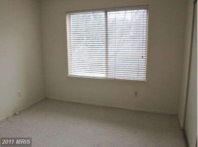 11719 Summerchase Cir, Reston, VA 20194 - photo 5