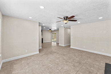 2134 N Elm St. Visalia-02