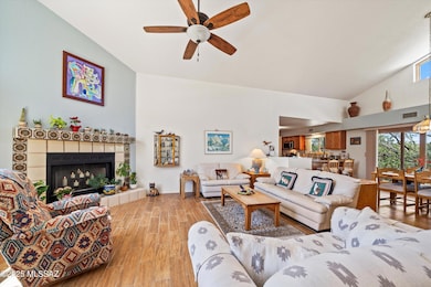 08-Living Area