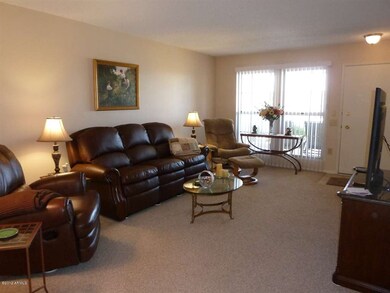 10515 W Highwood Ln, Sun City, AZ 85373 - photo 3