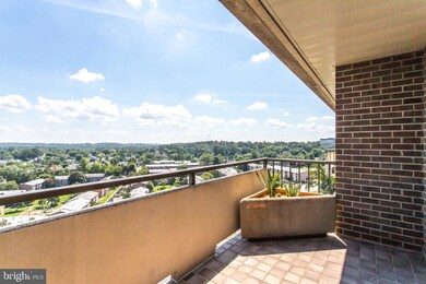 Regency unit 1707 & 1703, McLean, VA 22102 - photo 3