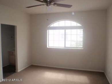 2863 E Pinchot Ave 6