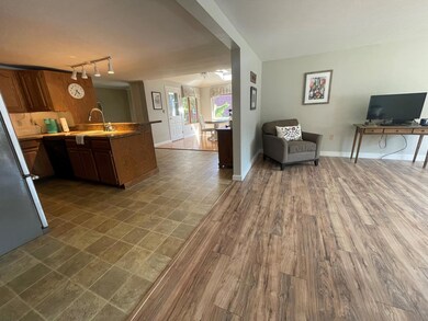 1 Spring St, Yarmouth, ME 04096 - photo 7