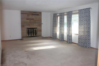 2938 Maple Ave NE, Canton, OH 44714 - photo 6