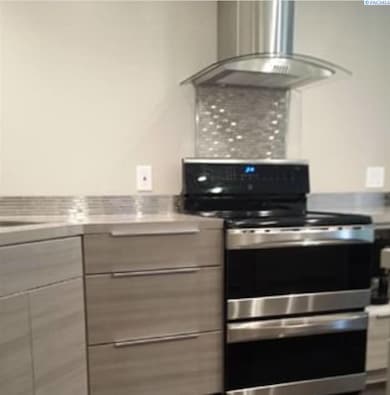 413 S Olson St, Kennewick, WA 99336 - photo 7