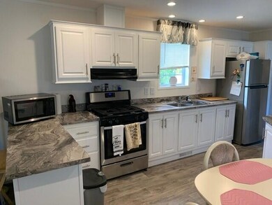 Kitchen 4