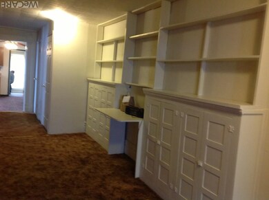 206 1/2 N Main St, Ada, OH 45810 - photo 6