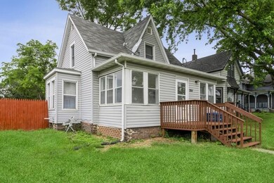 954 23rd St, Des Moines, IA 50312 - photo 5