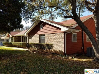 112 Nichols Dr, San Marcos, TX 78666 - photo 4