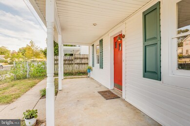 213 N Fairfax Blvd, Ranson, WV 25438 - photo 5