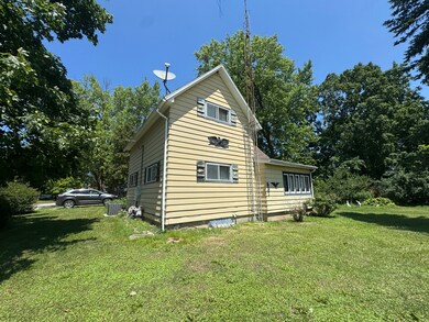 unlisted-address, Genoa, IL 60135 - photo 2