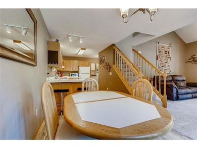 8352 Copperfield Way Inver Grove Heights MN - Web 